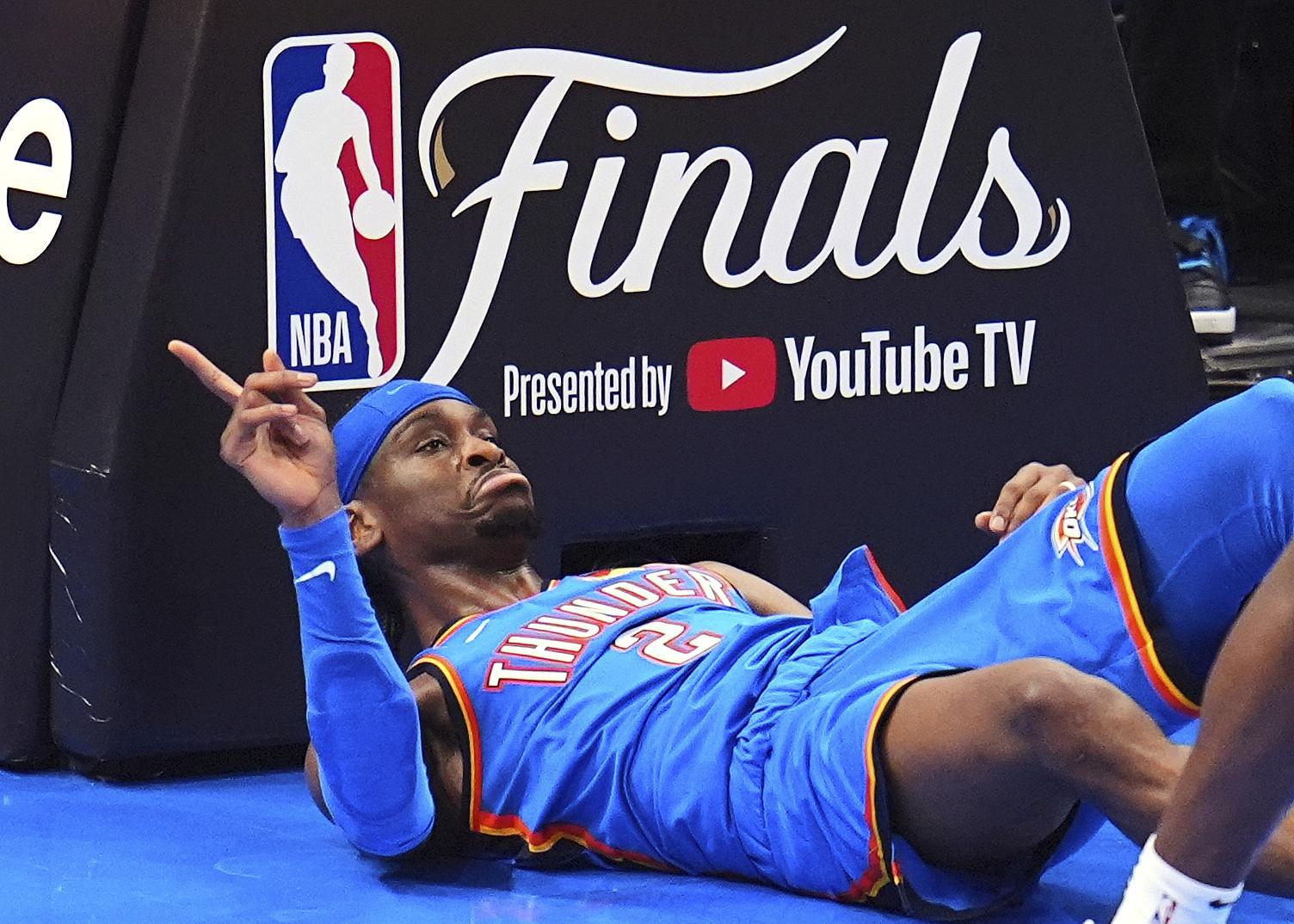 全方位失准！SGA此前连续11场比赛有抢断或盖帽，但本场均挂0