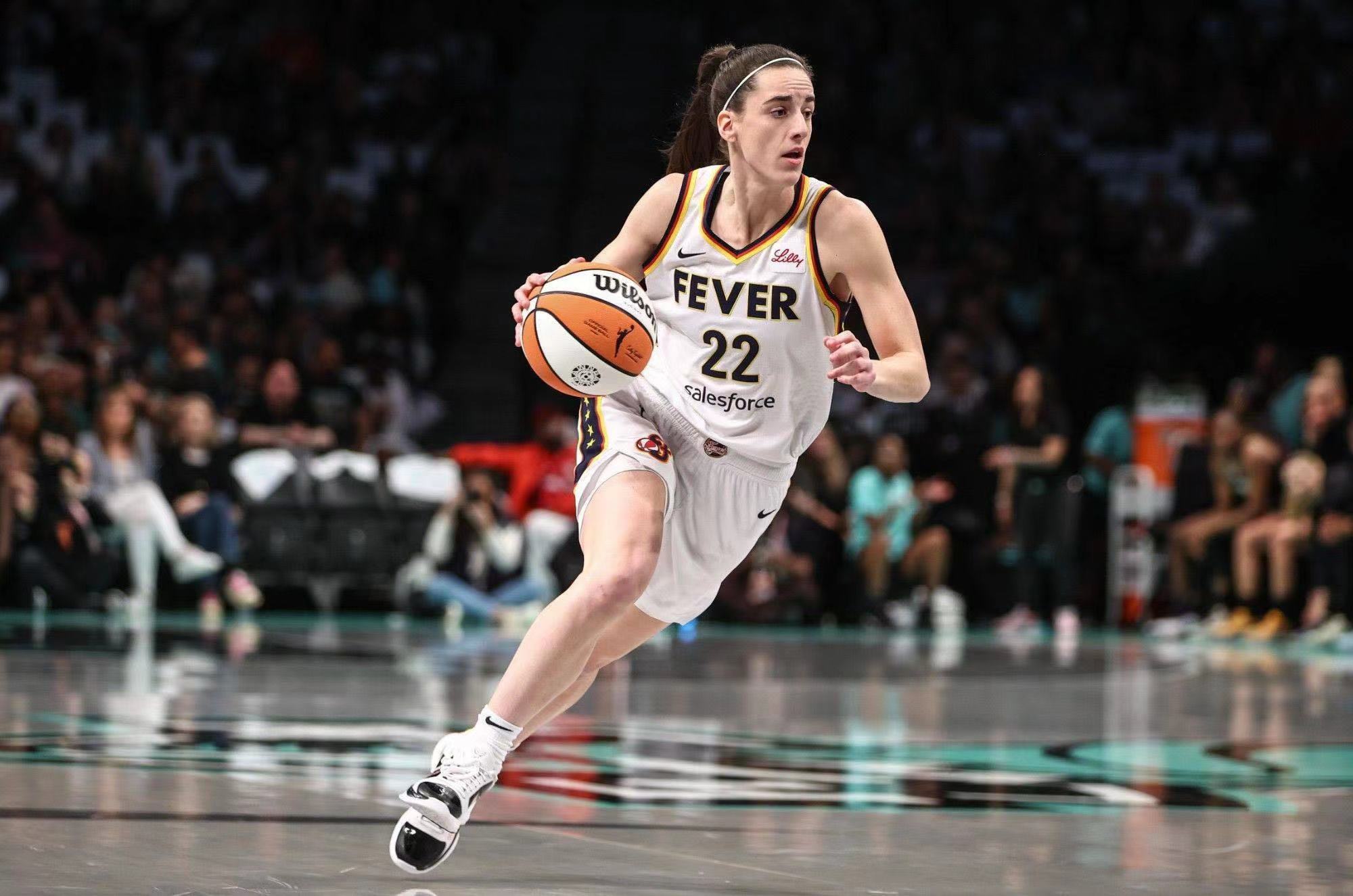 狂热吞赛季首败！克拉克空砍27分11助攻